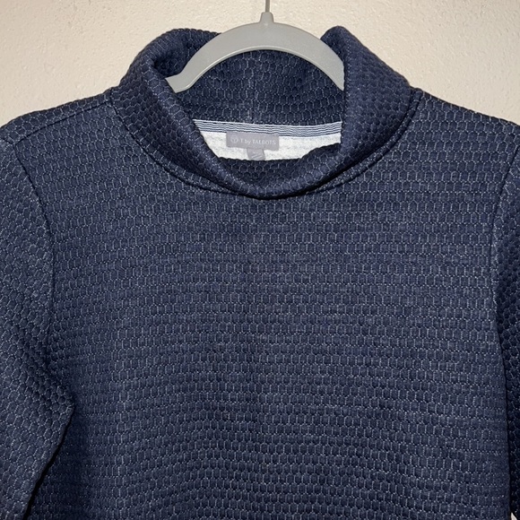 Women’s T by Talbots active sweater top size Small - Picture 2 of 5
